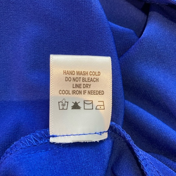 NWT Rhinestone-trimmed dress || Size M - Picture 7 of 12